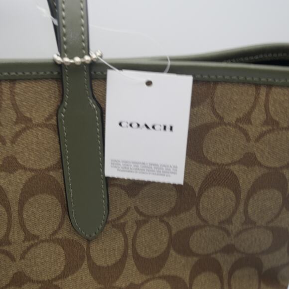 NEW Coach 5696 City Tote In Signature Canvas Leather Khaki/Surplus Bag Purse - Picture 5 of 13